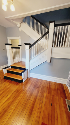 Foyer - Beautiful 4 bedroom house