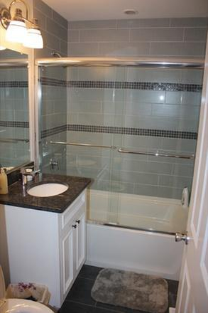 . - Updated 5 bed 2 Full bath, W/D in Unit, Central AC Apartments