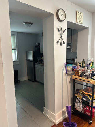 Kitchen - Newly Renovated 2 Bedroom, 2 Bathroom Apartment