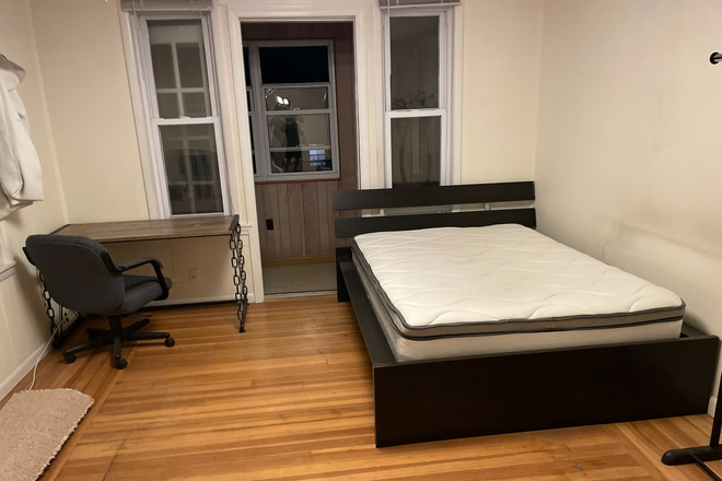 Bedroom - SPECIAL DEAL NOW: No Broker Fee, Wifi/Elec/HVAC Included, Quiet, Study-Friendly, Convenient Duplex