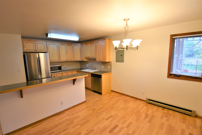 737 Marine #A - 737 Marine St. #A (2BR/ 1BA) Apartments