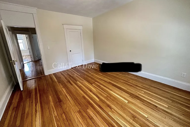 Bedroom - Apartment near Coolidge Corner & B, C, D green lines