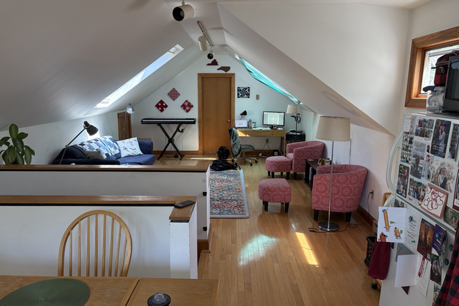 living - Fantastic location! furnished third floor apartment utilities are extra 1 person