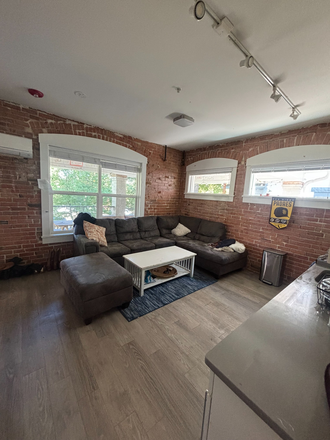 livingroom - unit available on the hill Apartments