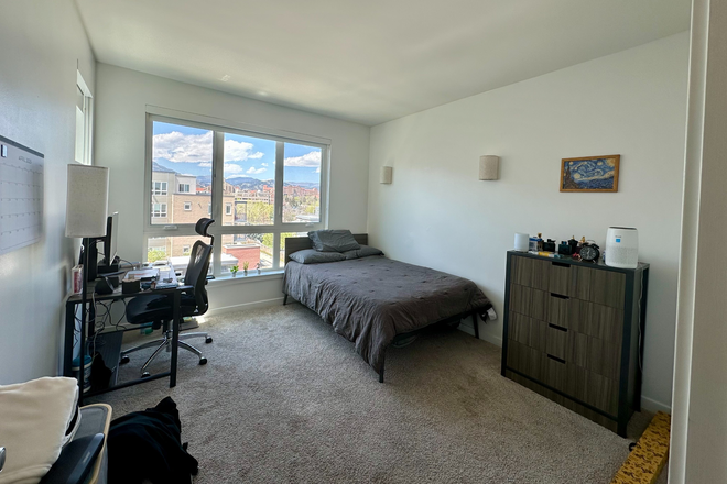Bedroom - Union 9Seventy Summer Sublease!