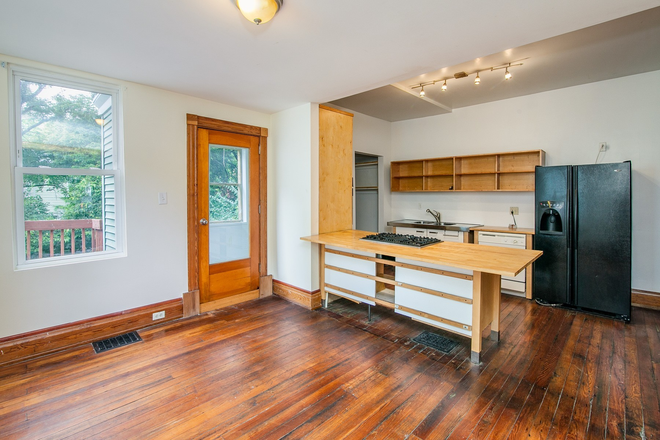 Kitchen - 2315 Sauer Ave. House