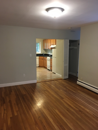 hubrealtyproperties.com - Handy and spacious, nice 2 bedroom with heat included