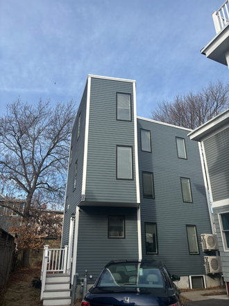 from outside - Room for Rent in 4BR/2BA, 3rd Floor. Close to Campus. Water Included w/ Laundry in Building Apartments