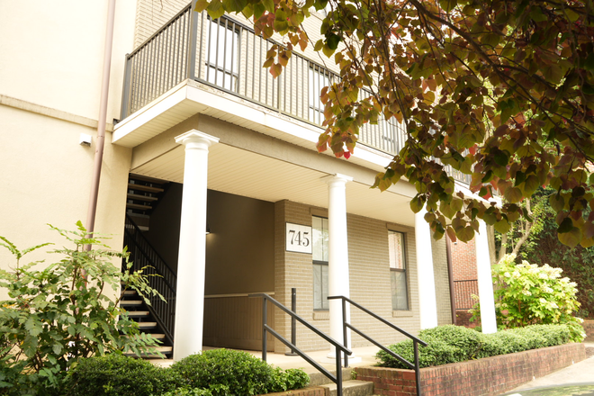 Exterior - Modern 1-Bedroom Condos for Rent in Walker Square – Steps from UVA Hospital