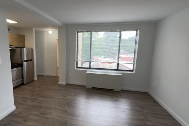 Virtual Tour - 5100 Connecticut Apartment