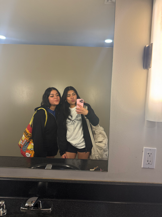 Jennifer and Leyla - Female Roommate Wanted Near UIC Little Italy Apartments