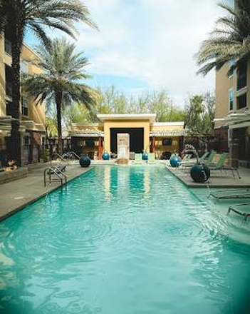 Pool - The District on 5th. Sublet for 2025 fall. 1 year lease. $1050/mo $1500 cash incentive!! Apartments