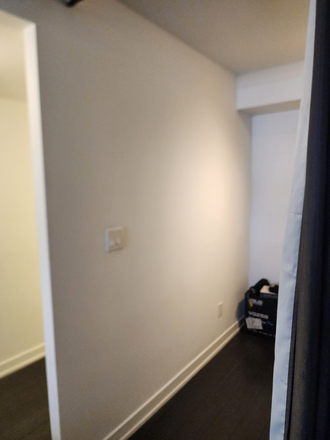 3rd bedroom - across UofT campus 1bdrm in 3bdrm condo