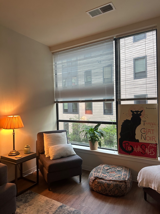 Living room with beautiful view - Terrapin Row Apartments