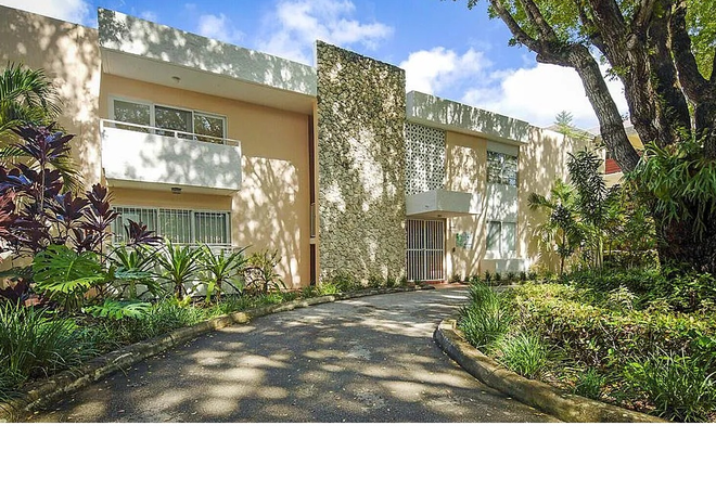 Additional photos will be available soon - Mariposa Manor 1/1 Condo--New Listing--Walking Distance to UM--UM Family Owner