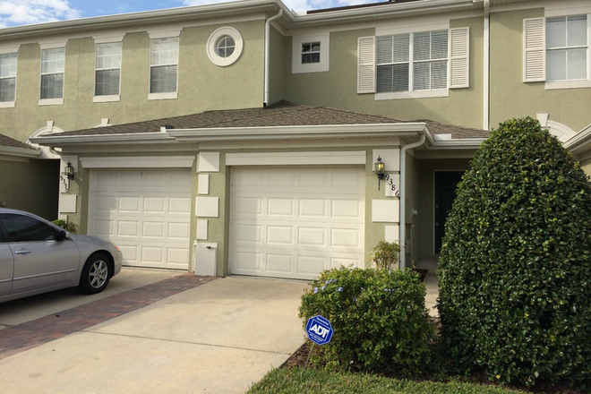 Outside view - 1 Bedroom Condo Near UCF Med School