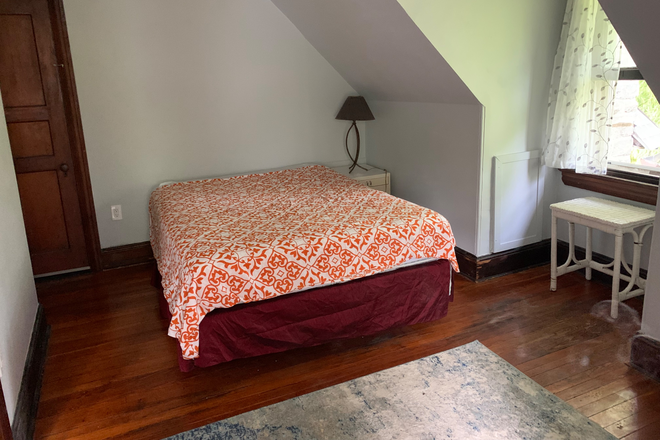 Two connected rooms - Room in Victorian House