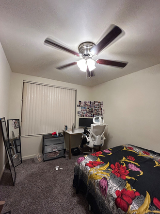 Bedroom - Graduate Hills Apartments