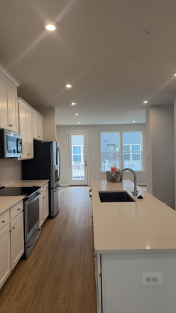Shared Space - Brand New Townhouse Primary Bedroom | Close to UMD, Quiet & Ideal for Work/Study