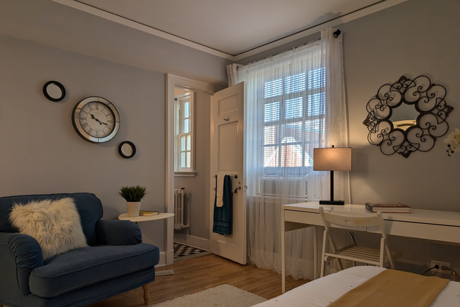 Room - Furnished studio apt-Palmer Square-Princeton