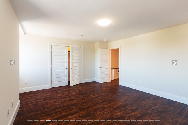 Bedroom - Spacious 5 bedroom 3 bathroom option in South End Apartments