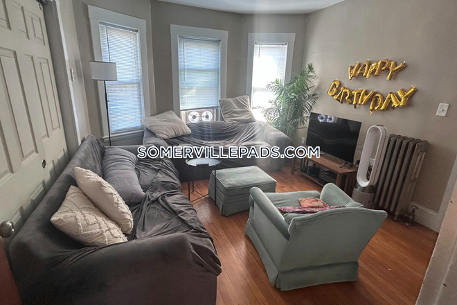Living Room - New Listing! NO BROKER FEE! 4 Bed 1 Bath Apartment on Powder House Blvd.!