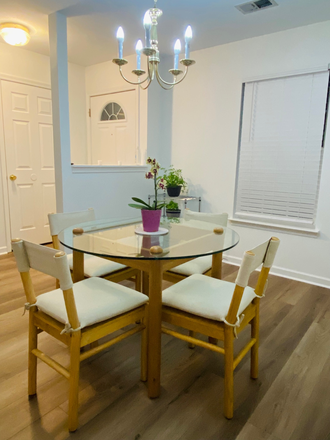 Dining room - Meridian Place Townhouse