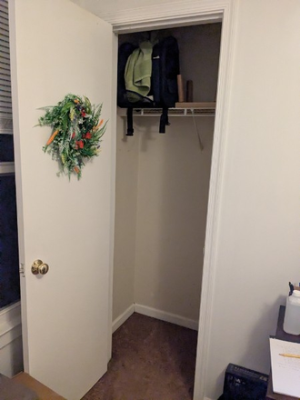 Private Room's Closet - 1 Bedroom Sublet by Campus, Maymont, and the Brydhouse Farmers Market
