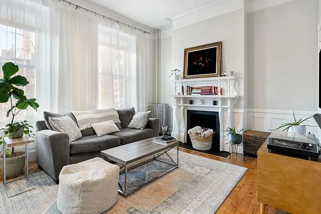 Living Room - Amazing apartment in the heart of the city!!