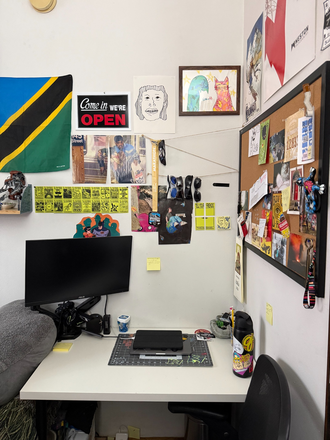 Bedroom - Pennsylvania Ave Great Property! Right on the Hill, 4 Minute walk from campus Townhome