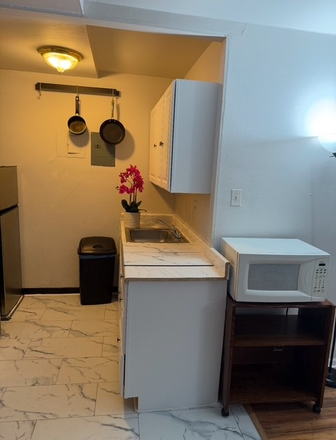 Kitchen - Claridge House (Located in Foggy Bottom Area) Close to Metro and Georgetown Washington University