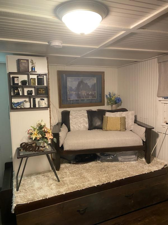 Couch and Trundle bed - 801 1/2 Lafayette Street Cottage/Efficiency Apartments