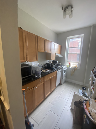 Call NOW for showings! 617-236-8600 - COMM AVE - LOVELY ALLSTON 2 BED W/ HEAT & HOT WATER INC! *AVAIL 9/01/2025* Apartments