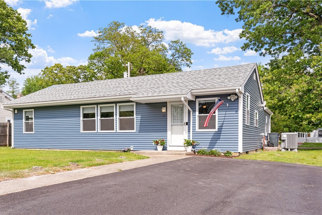 Street View - 21 Meadowrue Trail -  3-Bedroom, Utilities & Wifi Included, Quiet Neighborhood