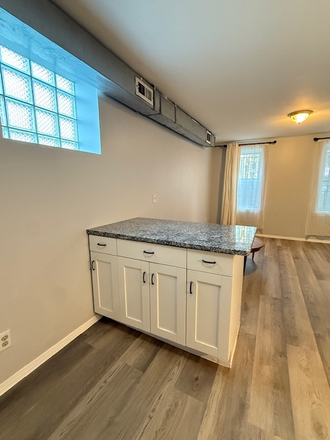 kitchen - Premium Pilsen Apartment