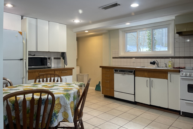 Kitchen - Furnished 2BR apt-Wheatsheaf Ln-Princeton