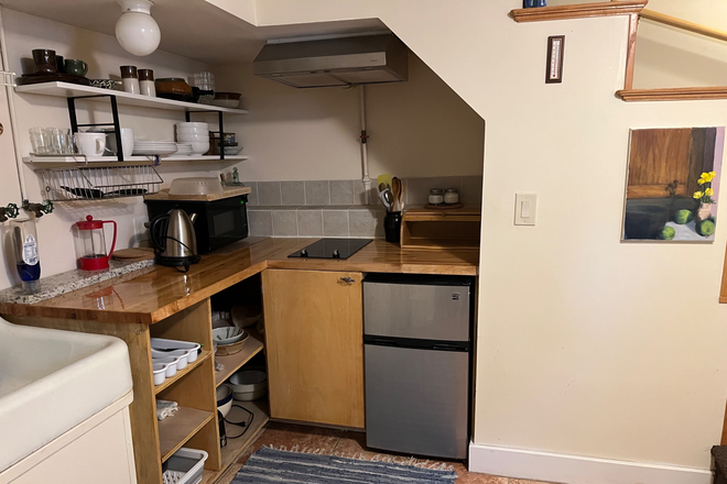 Kitchenette - Home near Harvard campus