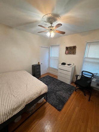 Bedroom - Cozy Apartment in Roxbury