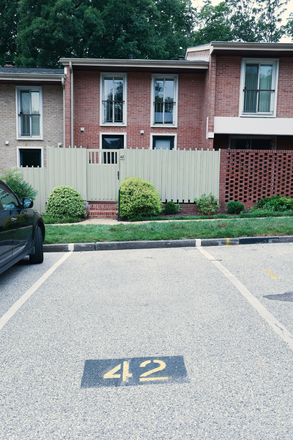 Dedicated parking space in front - 1BR/1.5BA ($1,600) or 2BR/2.5BA ($3,200), Furnished for Professionals, Grad Students Townhome