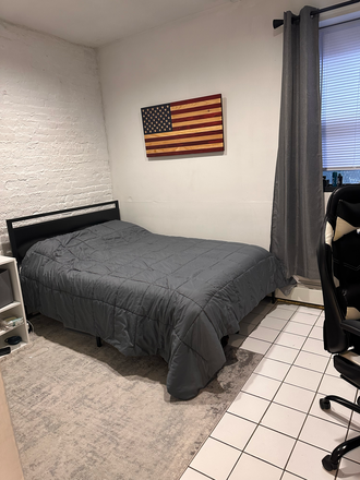 Bedroom - Apartment close to campus and orange line