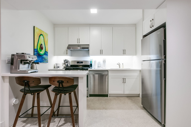 Amazing kitchen - Stunning 850 sq ft lower level suite!  Fully Furnished! 9' Ceilings! Heated Floors! Triplex
