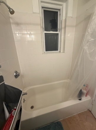 - - NO BROKER FEE STUDIO NEAR BERKLEE Apartments