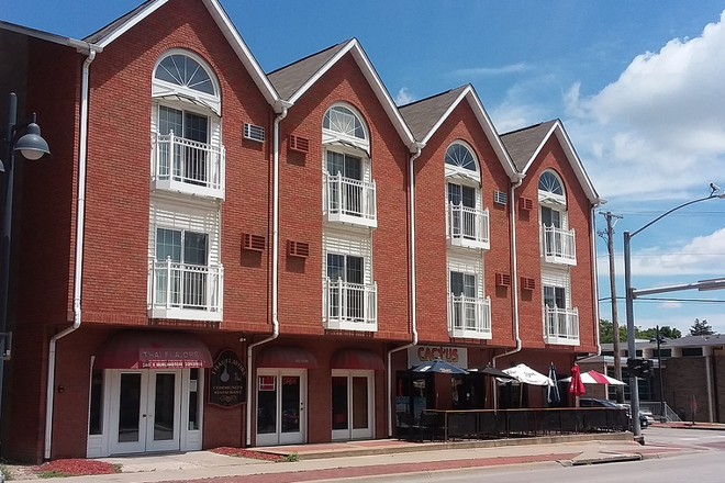 Exterior - Downtown Lofts and Studios