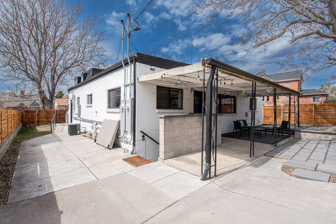Private Entrance - Sloan's Lake 3b / 2ba, Minutes from downtown Denver