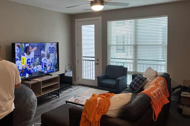 Living Room - The Mark Knoxville