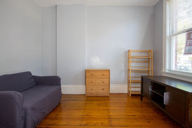 Call NOW for showings! 617-236-8600 - HAMMOND ST - *NO FEE* 3 STORY 4BR TWNHOUSE *AVAIL NOW* W/ IN UNIT LNDRY, PRKNG AVAIL, 1.5 BATH