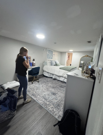 Room 2(old photo from prior tenant) - UNC Sublet | Private Room + Bath | FREE Parking | ~$1,000/mo House