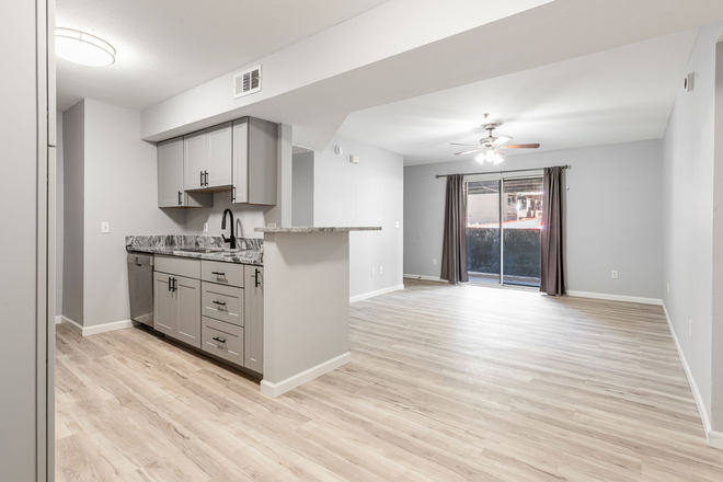 Living Room/Kitchen - 2BR/2BA Remodeled Condo close to NAU!