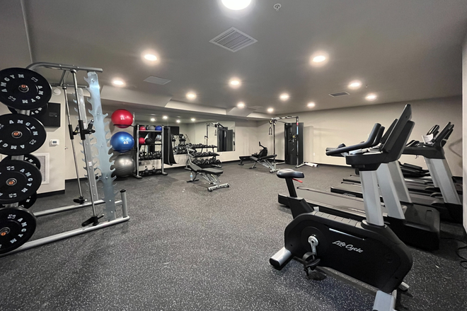 Nova Fitness Center - Nova Towers (200 S 4th) Apartments