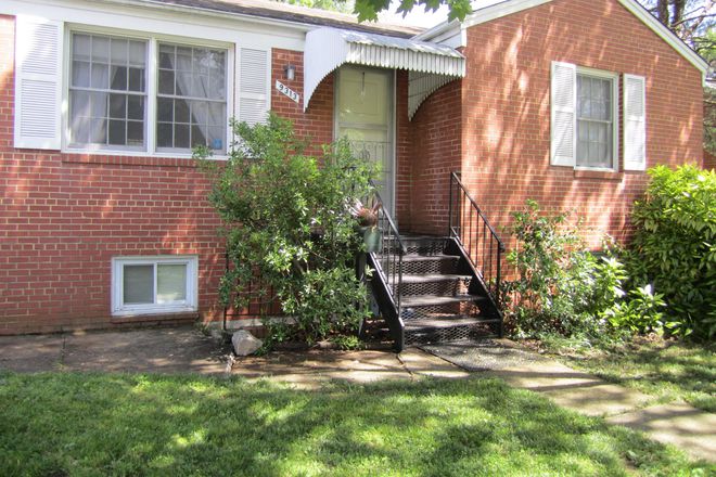 front of house - 9313 Rhode Island Ave., College Park - 5 bedroom / 2 bath house for rent